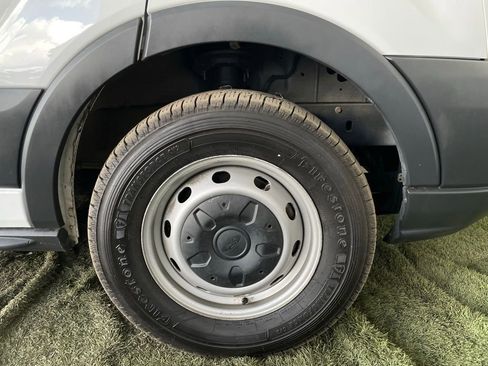 Used 2017 Ford Transit 150 XL image 11