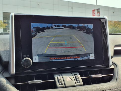 Used 2023 Toyota RAV4 XLE Premium AWD/4WD image 15