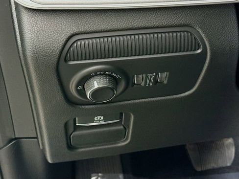 New 2026 Jeep Grand Wagoneer Limited AWD/4WD image 10