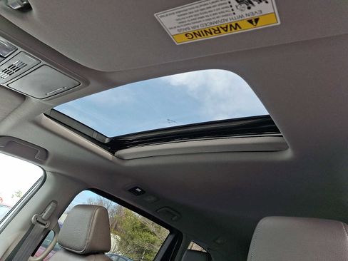 Used 2023 Honda Odyssey EX-L image 14