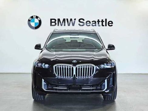 Used 2026 BMW X5 xDrive40i AWD/4WD image 6
