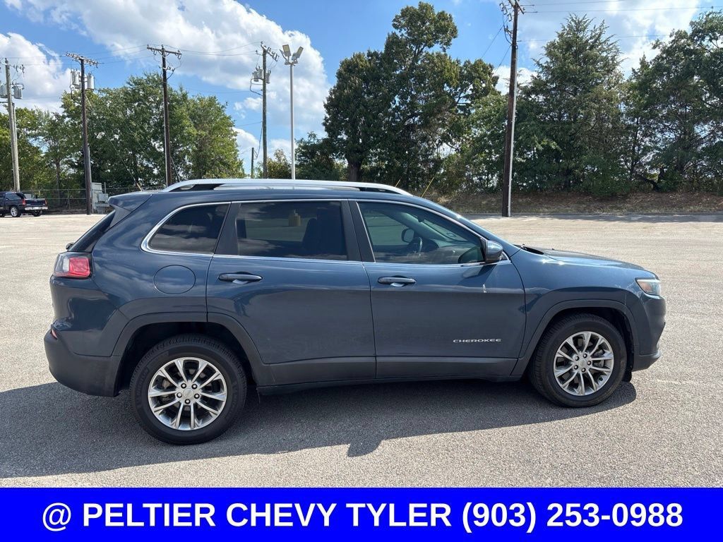 Used 2021 Jeep Cherokee Latitude Plus FWD image 8