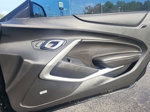 Used 2017 Chevrolet Camaro LT w/ RS Package image 18