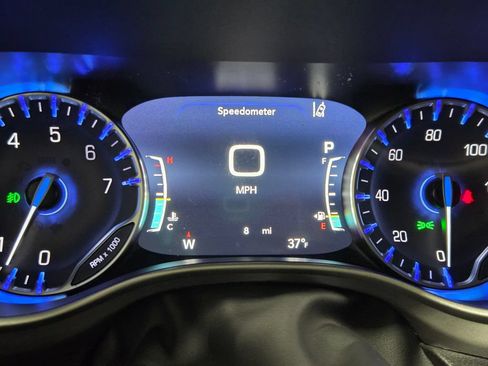 New 2026 Chrysler Pacifica Select FWD image 23