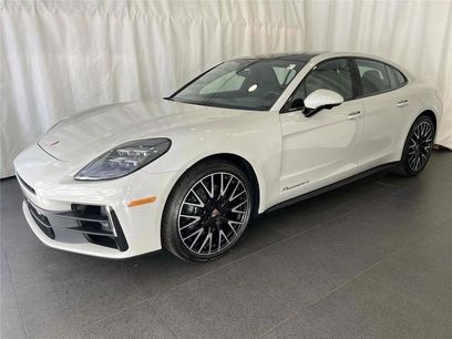 New 2026 Porsche Panamera 4