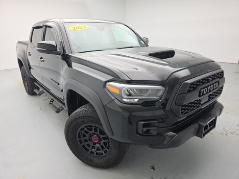 Used 2023 Toyota Tacoma TRD Pro AWD/4WD image 3