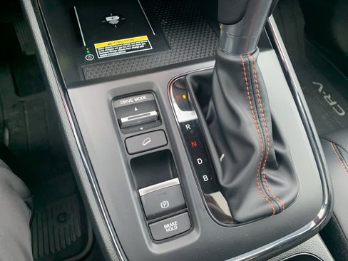 Used 2023 Honda CR-V Sport Touring image 17