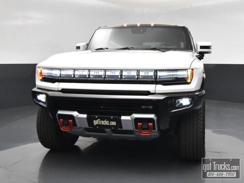 Used 2025 GMC Hummer EV 2X w/ LPO, Sport Package AWD/4WD image 48