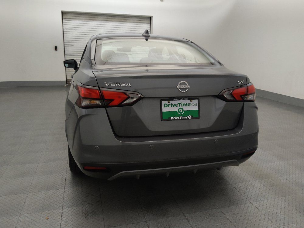 Used 2024 Nissan Versa SV FWD image 6