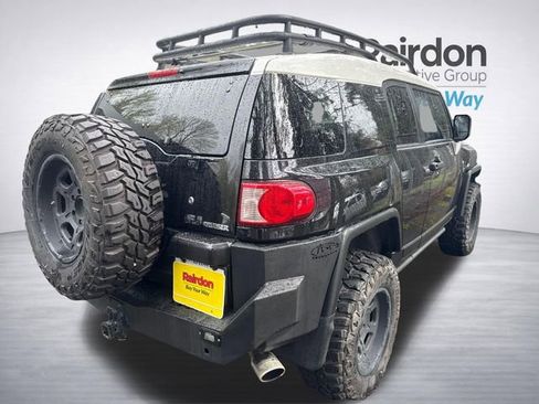 Used 2008 Toyota FJ Cruiser 4WD image 10