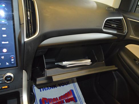 Used 2024 Ford Edge SEL AWD/4WD image 21