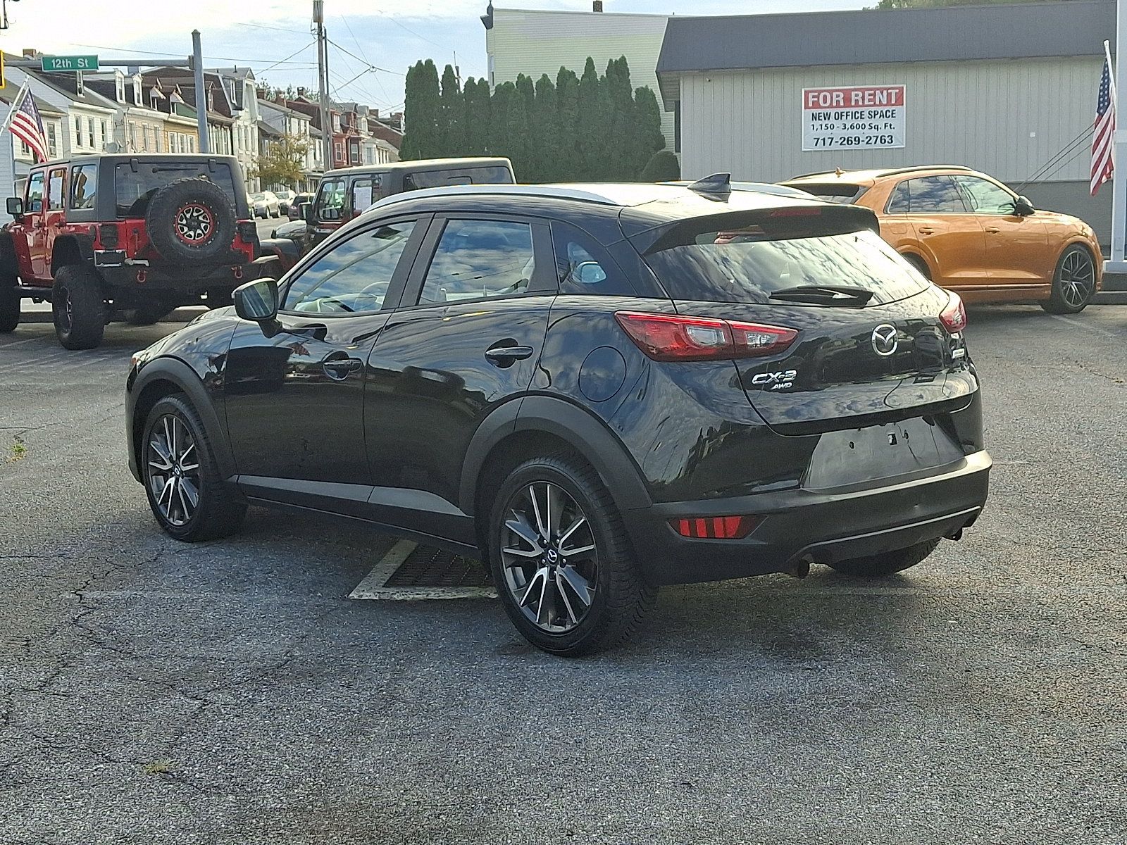 Used 2017 MAZDA CX-3 Touring w/ Premium Package AWD/4WD image 4