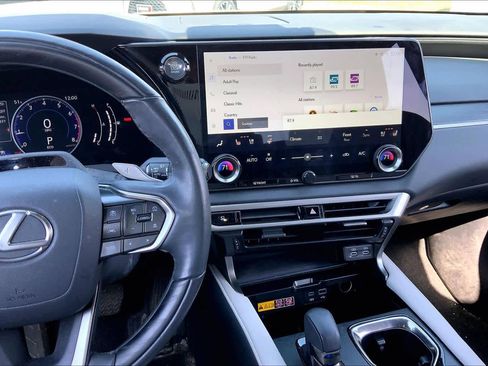 Used 2024 Lexus RX 350 Premium w/ Convenience Package image 7