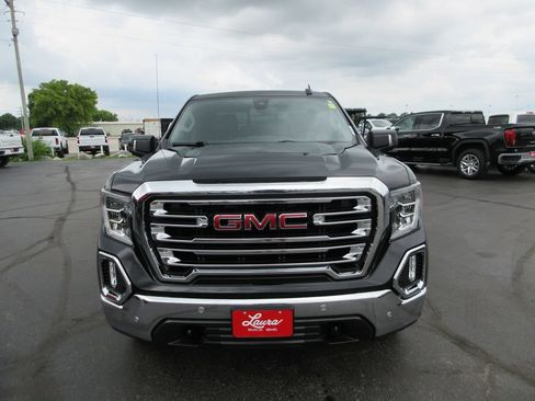 Used 2019 GMC Sierra 1500 SLT w/ SLT Premium Plus Package AWD/4WD image 14
