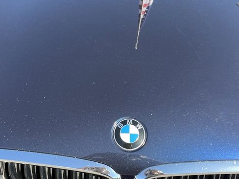 Used 2017 BMW 540i w/ Premium Package image 2