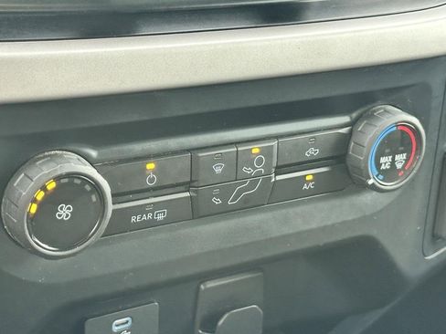 Used 2023 Ford F150 XLT image 21