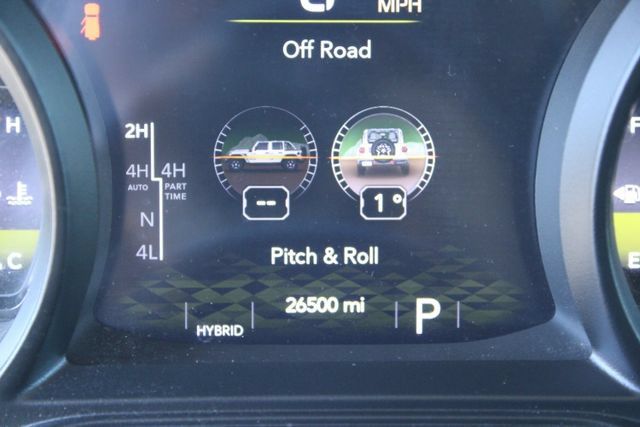 Used 2024 Jeep Wrangler Unlimited Sahara AWD/4WD image 20