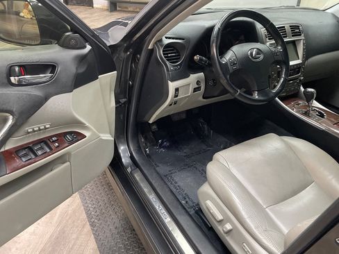 Used 2007 Lexus IS 250 RWD image 4