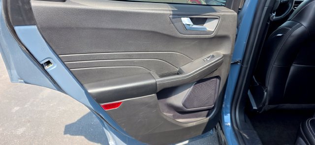 Used 2024 Ford Escape Platinum AWD/4WD image 10