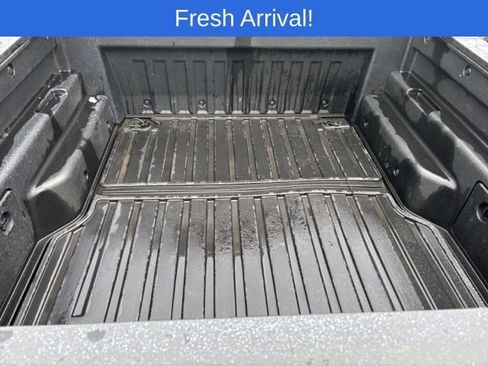 Used 2025 Hyundai Santa Cruz SE image 28