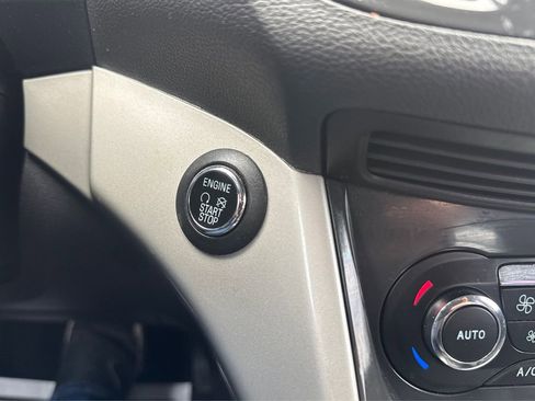 Used 2016 Ford C-MAX Energi SEL w/ Equipment Group 302A image 29