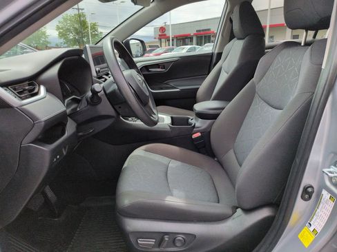 Certified 2023 Toyota RAV4 XLE AWD/4WD image 9