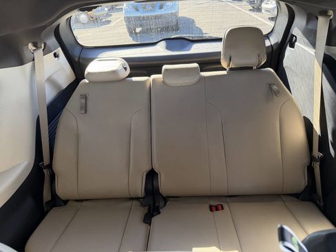 Used 2021 Toyota Sienna XLE image 26