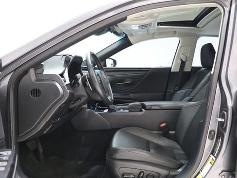 Used 2021 Lexus ES 350 w/ Accessory Package 2 FWD image 15