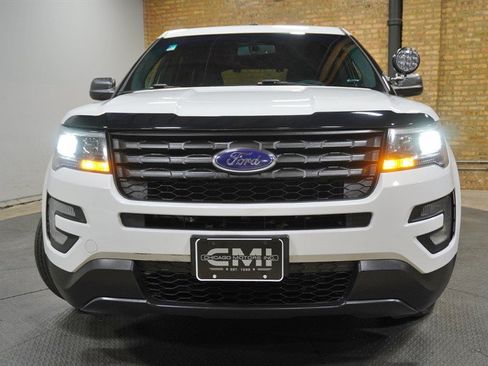 Used 2017 Ford Explorer 4WD Police Interceptor w/ Ultimate Wiring Package image 4