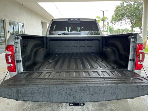 New 2023 RAM 3500 Limited image 28