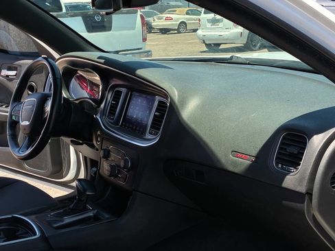 Used 2019 Dodge Charger Scat Pack w/ Driver Confidence Group RWD image 26