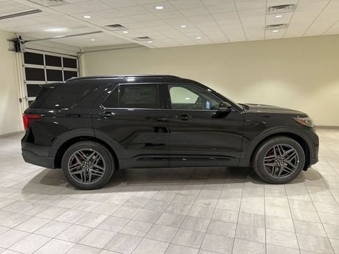 New 2026 Ford Explorer ST w/ Sun And Sound Package AWD/4WD image 6
