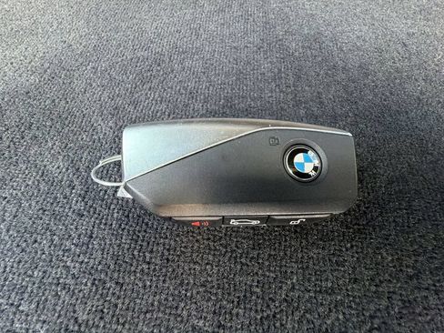 Used 2024 BMW X5 xDrive40i w/ Parking Assistance Package AWD/4WD image 28