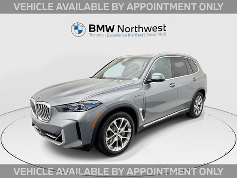 Used 2026 BMW X5 xDrive50e w/ Climate Comfort Package AWD/4WD image 1