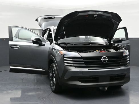 New 2026 Nissan Kicks SV w/ SV Premium Package AWD/4WD image 34