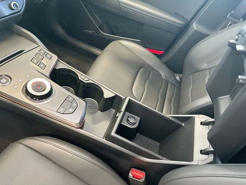 Certified 2026 Kia Sportage SX Prestige AWD/4WD image 25