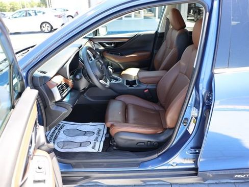 Certified 2022 Subaru Outback Touring XT AWD/4WD image 18