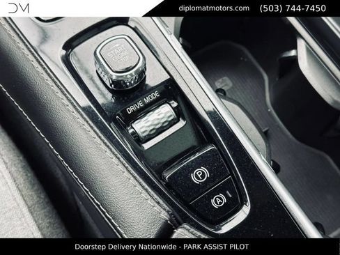 Used 2021 Volvo XC90 T8 Inscription w/ Advanced Package AWD/4WD image 42