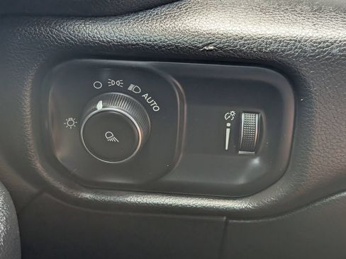 Used 2021 RAM 2500 Laramie AWD/4WD image 14