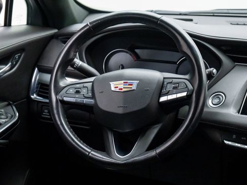 Certified 2023 Cadillac XT4 Premium Luxury image 12