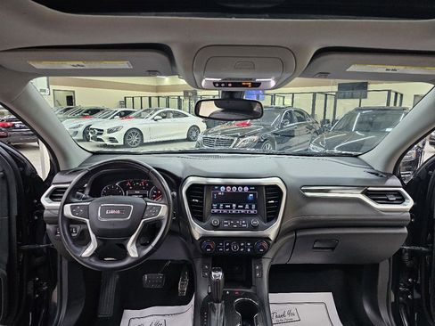 Used 2017 GMC Acadia SLT FWD image 29