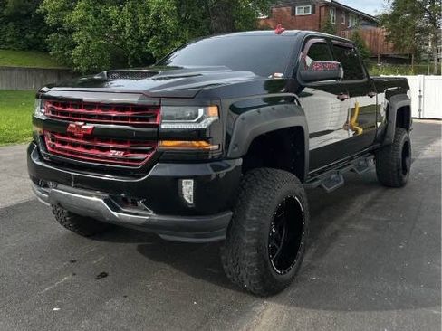 Used 2018 Chevrolet Silverado 1500 LT w/ All Star Edition image 1