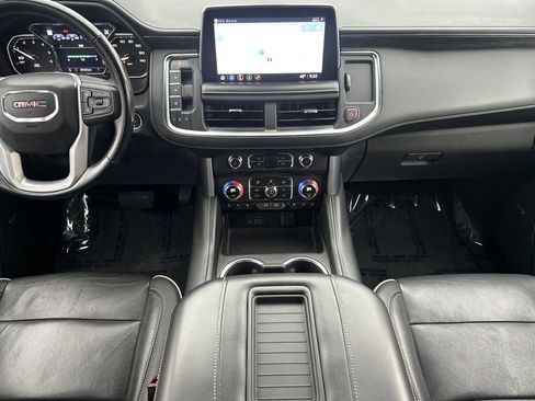 Used 2021 GMC Yukon SLT w/ Rear Media and Nav Package image 15