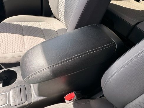 Used 2021 Ford Escape SE w/ Convenience Package AWD/4WD image 27