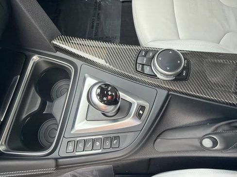 Used 2017 BMW M4 Coupe RWD image 19