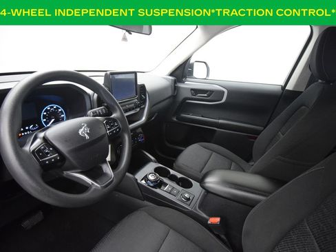 Used 2023 Ford Bronco Sport AWD/4WD image 9