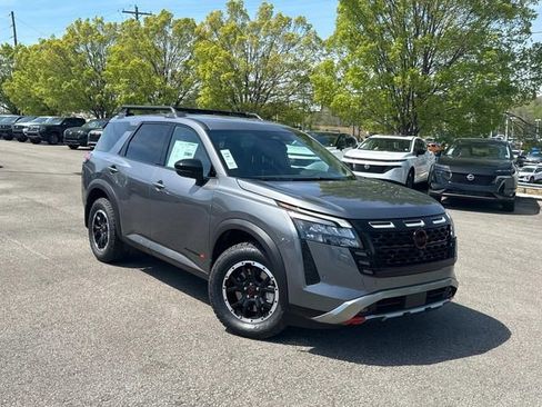 New 2026 Nissan Pathfinder Rock Creek AWD/4WD image 2