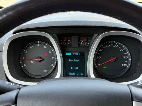 Used 2017 Chevrolet Equinox LT w/ Convenience Package image 25