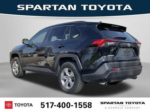 Used 2024 Toyota RAV4 XLE AWD/4WD image 4