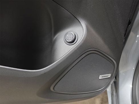 Used 2024 Buick Encore GX Avenir w/ Avenir Convenience Package image 29